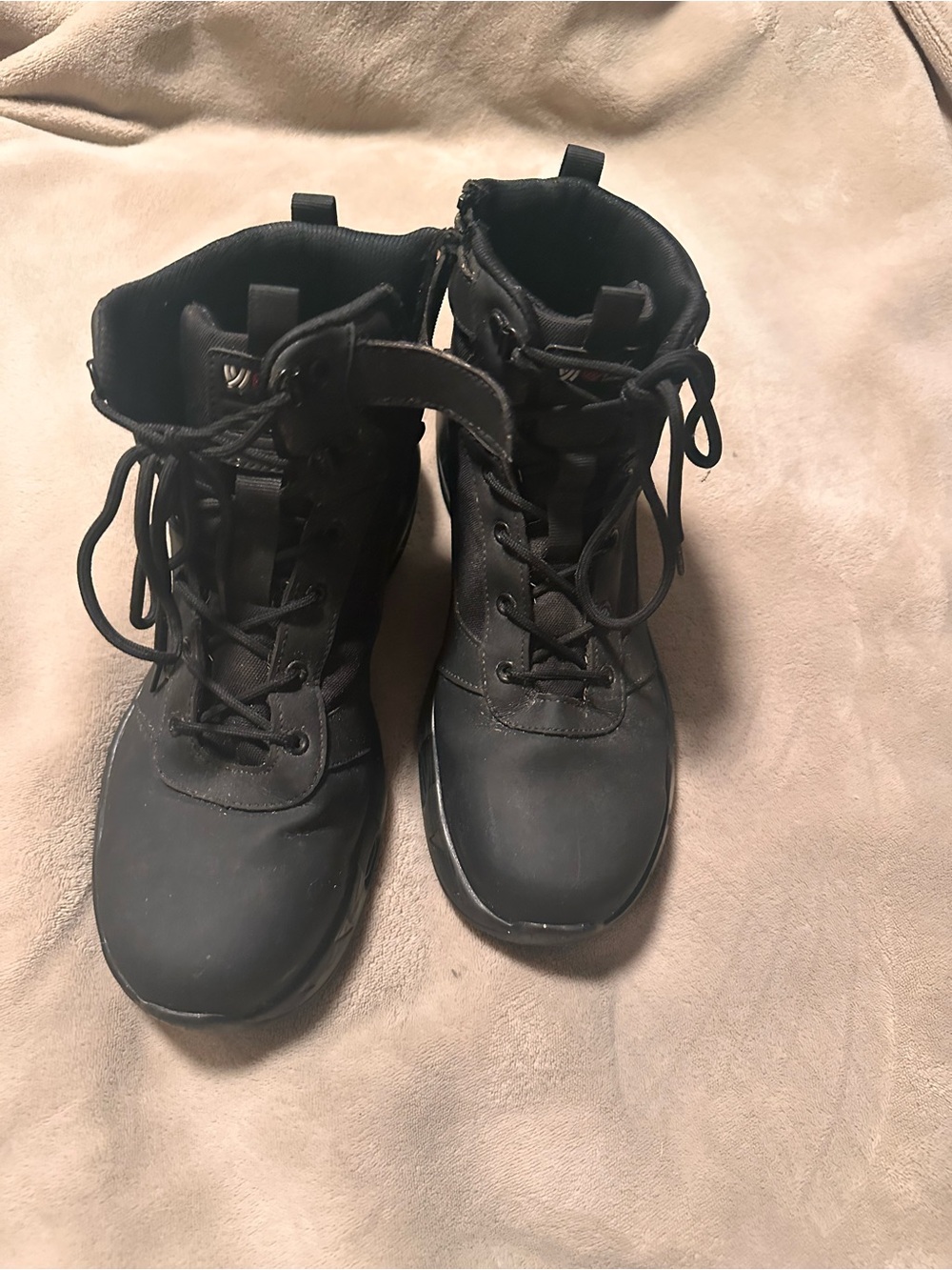 Men's Black Lace-Up Tactical Boots Water proof.
